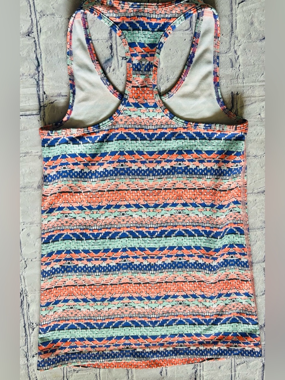 IVIVVA by  LULULEMON racer back tank